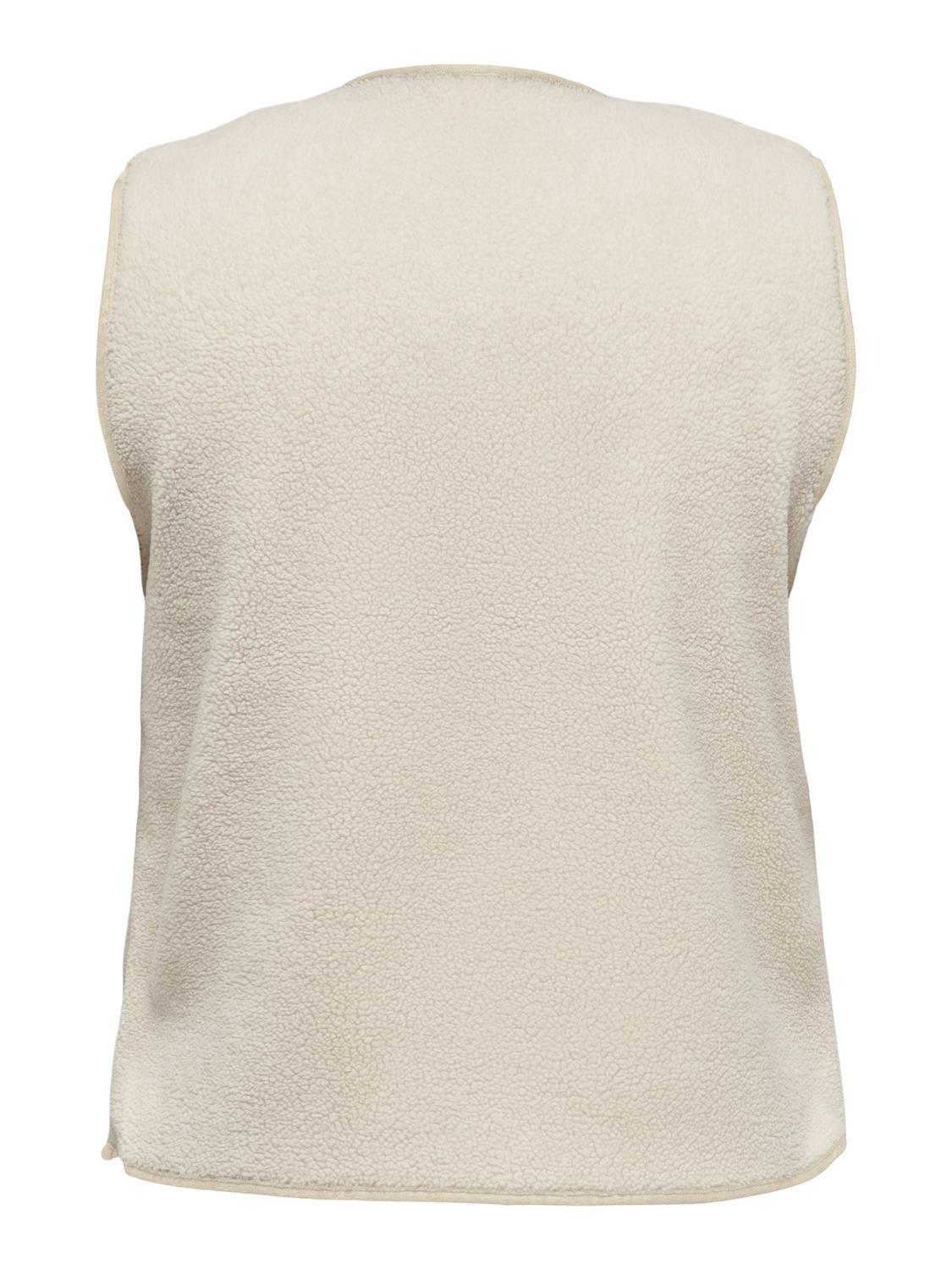 Carmakoma CARBELISA TEDDY WAISTCOAT JRS Grijs - OAK Fashion Noordwolde