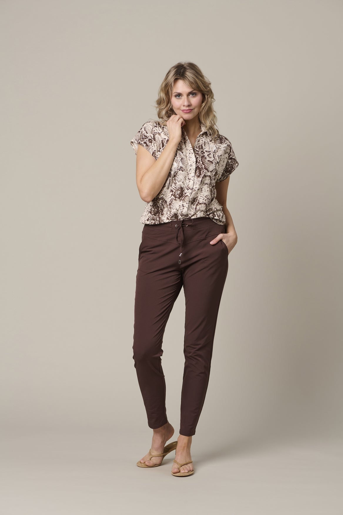 &Co Woman PENNY TRAVEL Bruin - OAK Fashion Noordwolde