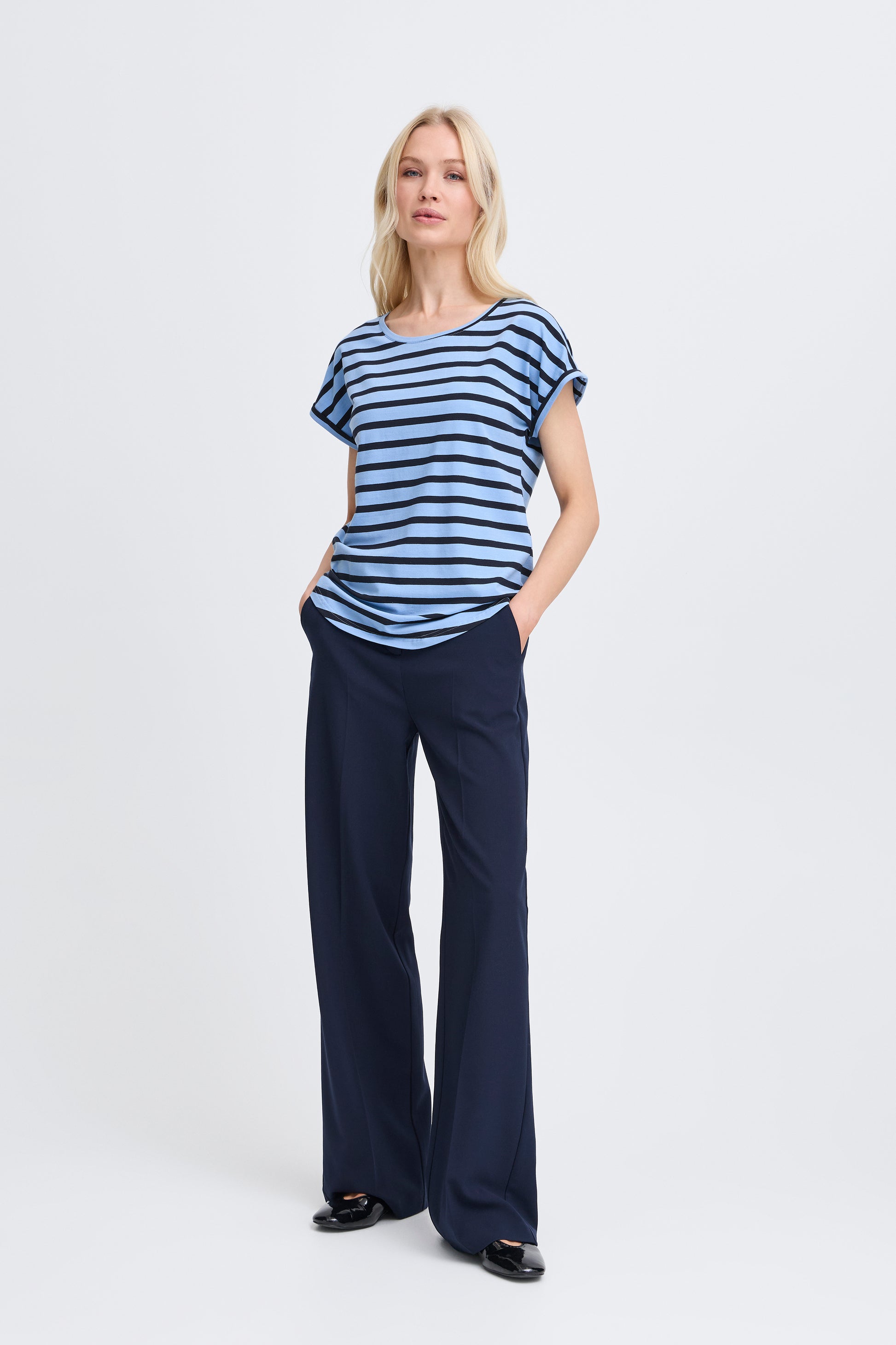 B. Young BYPAMILA ONECK TSHIRT DELLA ROBBIA BLUE STRIPE - OAK Fashion Noordwolde