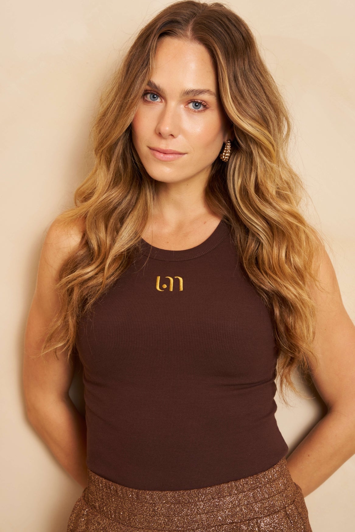 Lofty Manner Top Esra Bruin - OAK Fashion Noordwolde