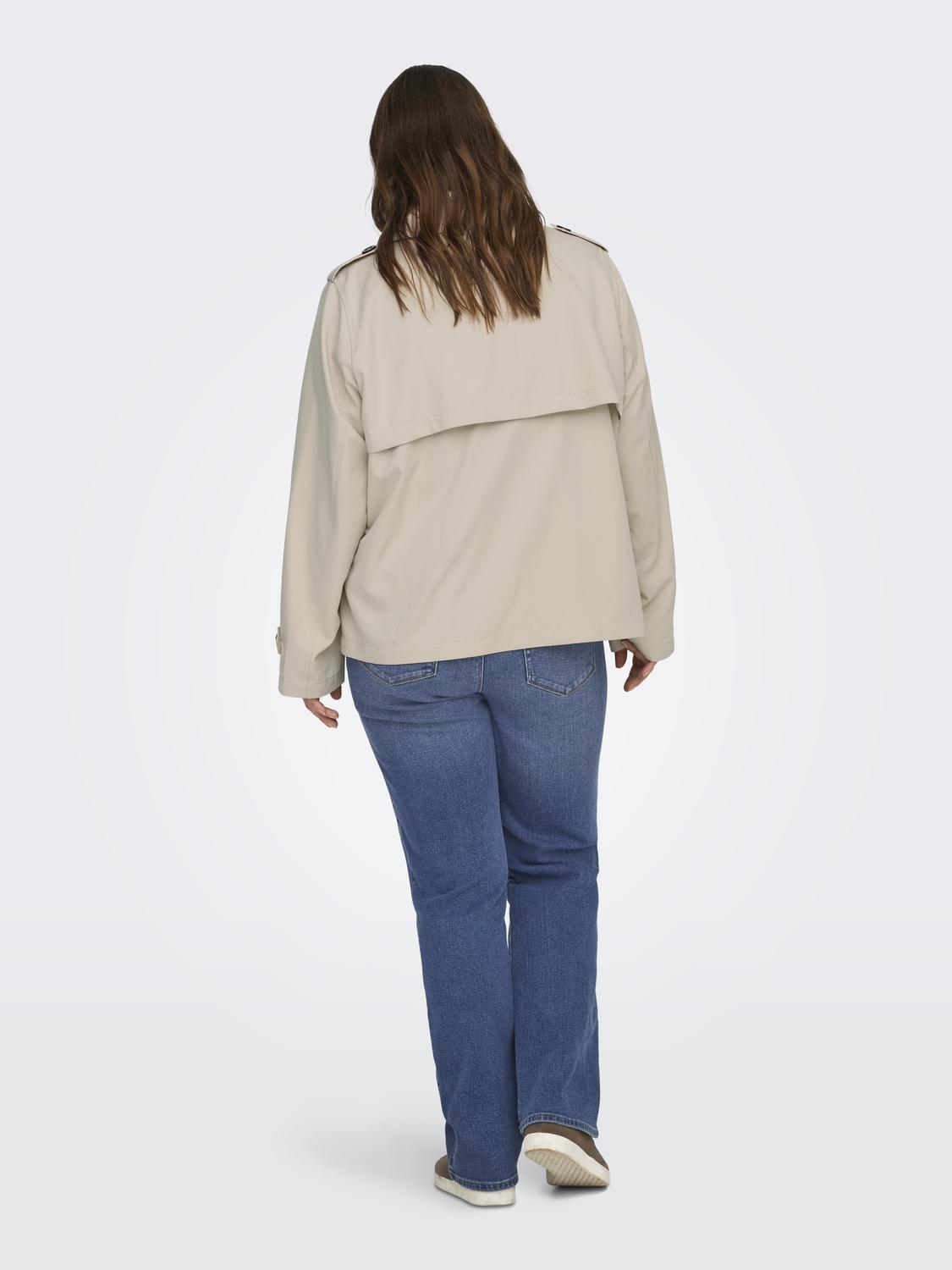 Carmakoma CARHANNAH SHORT LIFE TRENCHCOAT OTW NOOS Wit - OAK Fashion Noordwolde