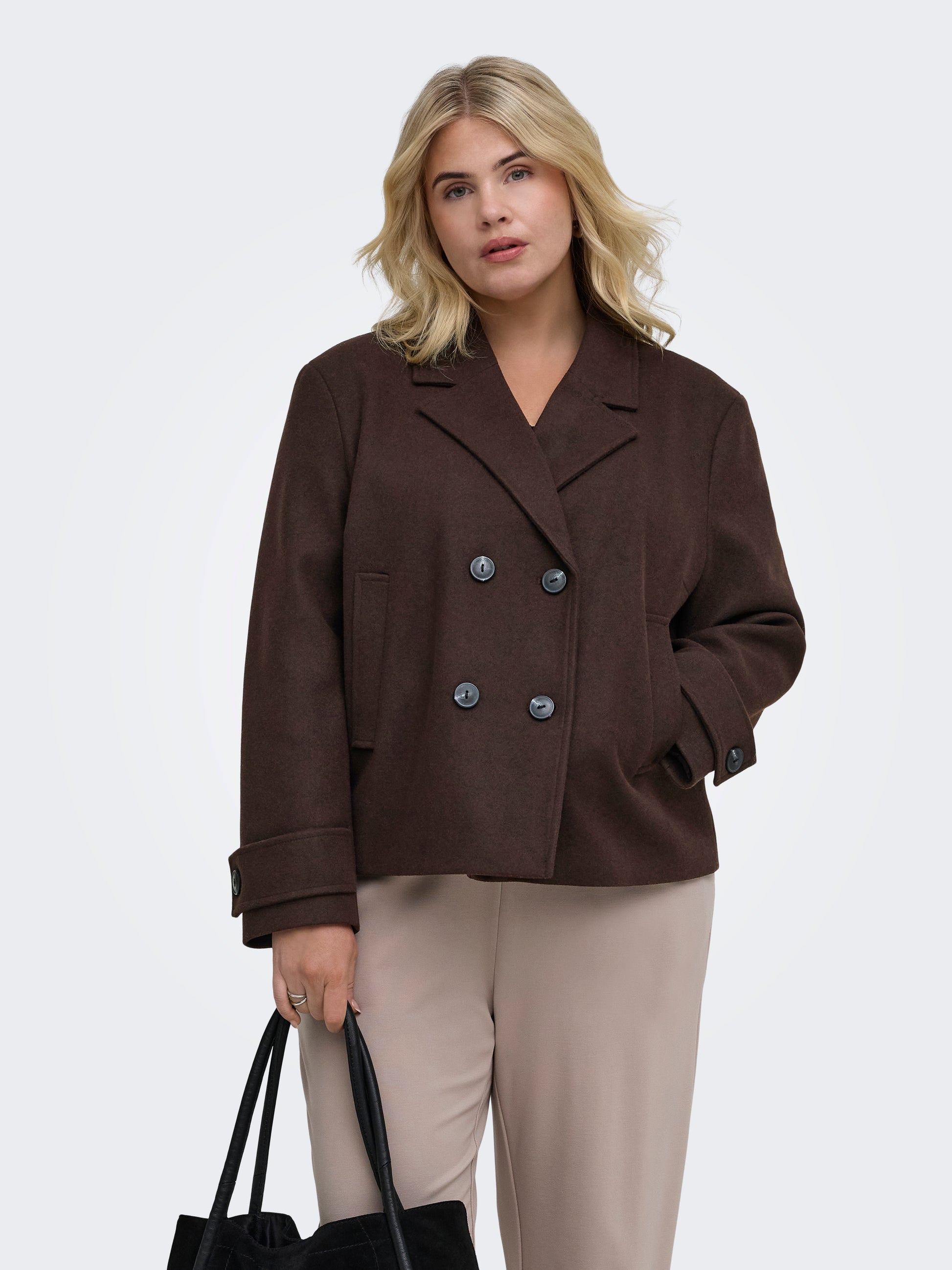 Carmakoma CARFREJA SHORT DB JACKET OTW NOOS Bruin - OAK Fashion Noordwolde