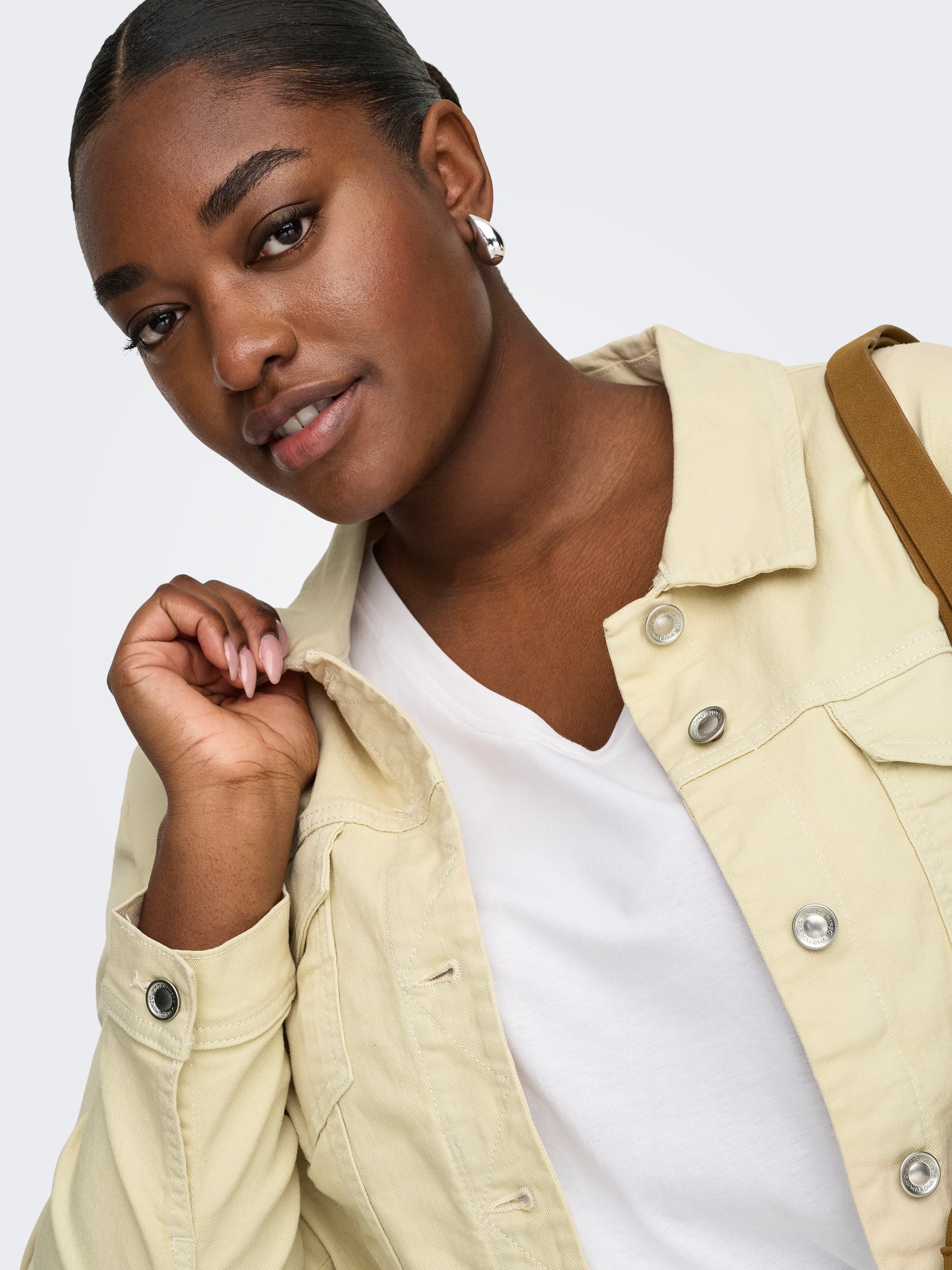 Carmakoma Denimjack Colour Carwespa Bruin - OAK Fashion Noordwolde