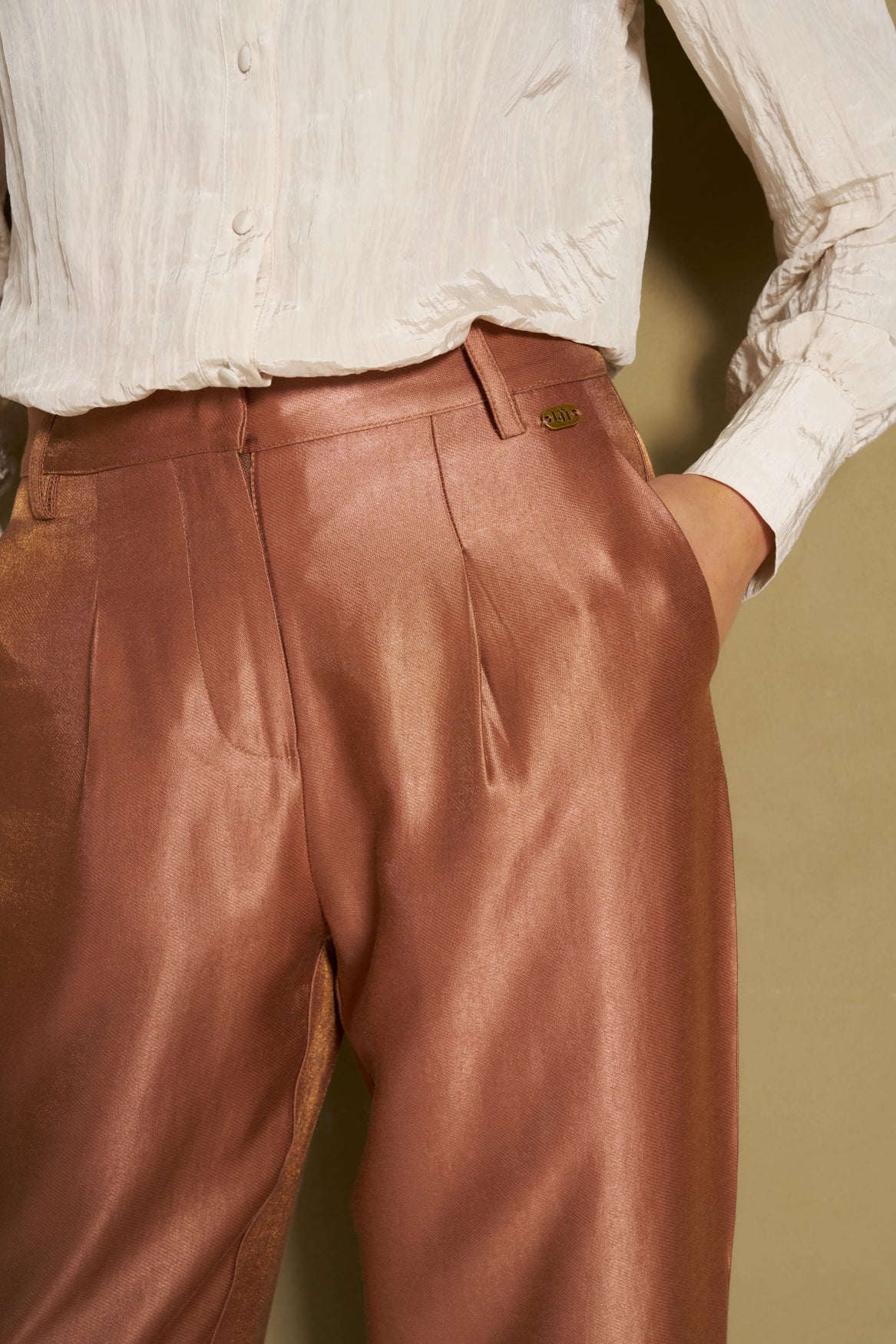 Lofty Manner Pant Helvi - High Rise Tapered Bruin - OAK Fashion Noordwolde