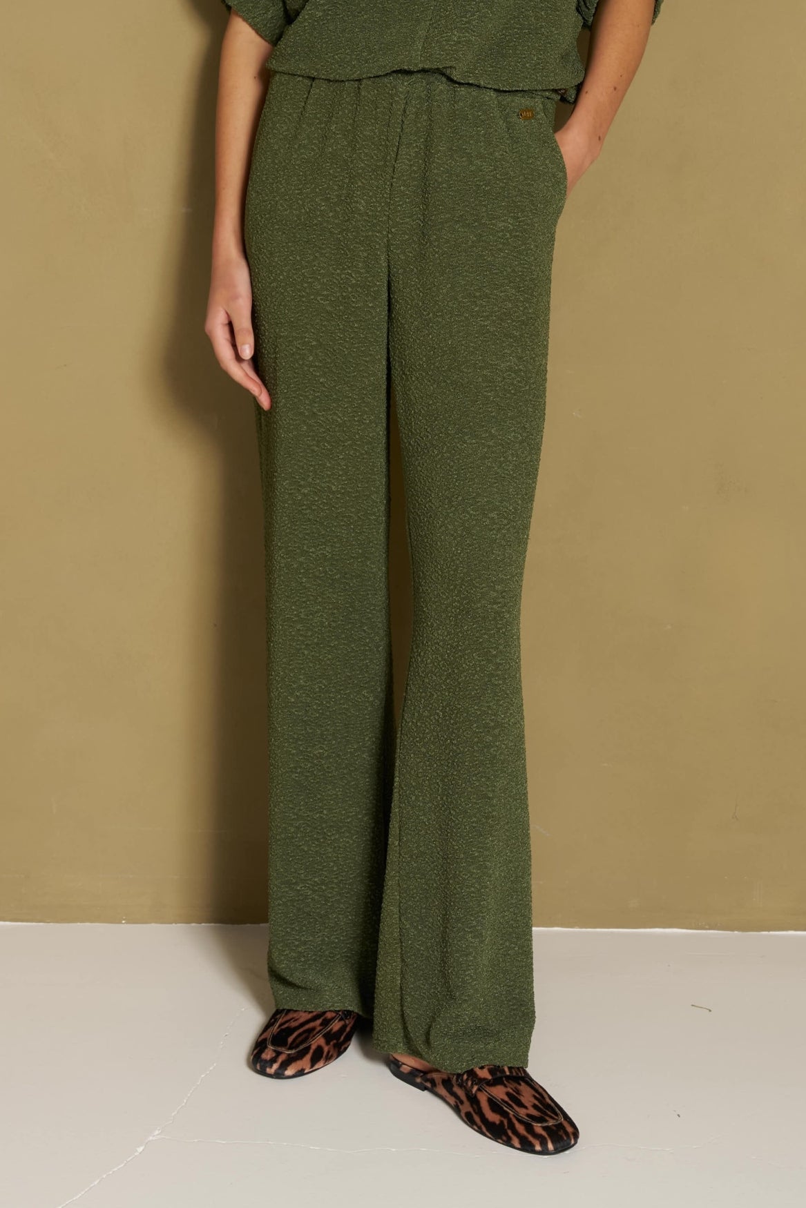 Lofty Manner Pant Mea - Mid Rise Relaxed Groen - OAK Fashion Noordwolde
