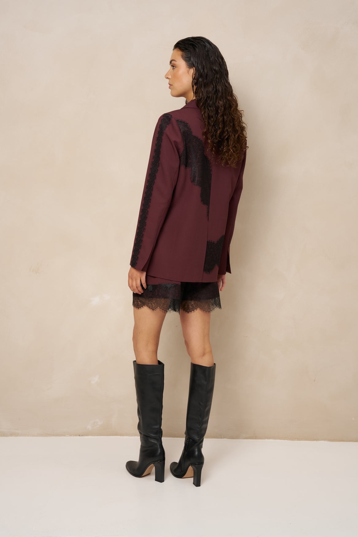 Lofty Manner Blazer Kae - Relaxed Lace Rood - OAK Fashion Noordwolde