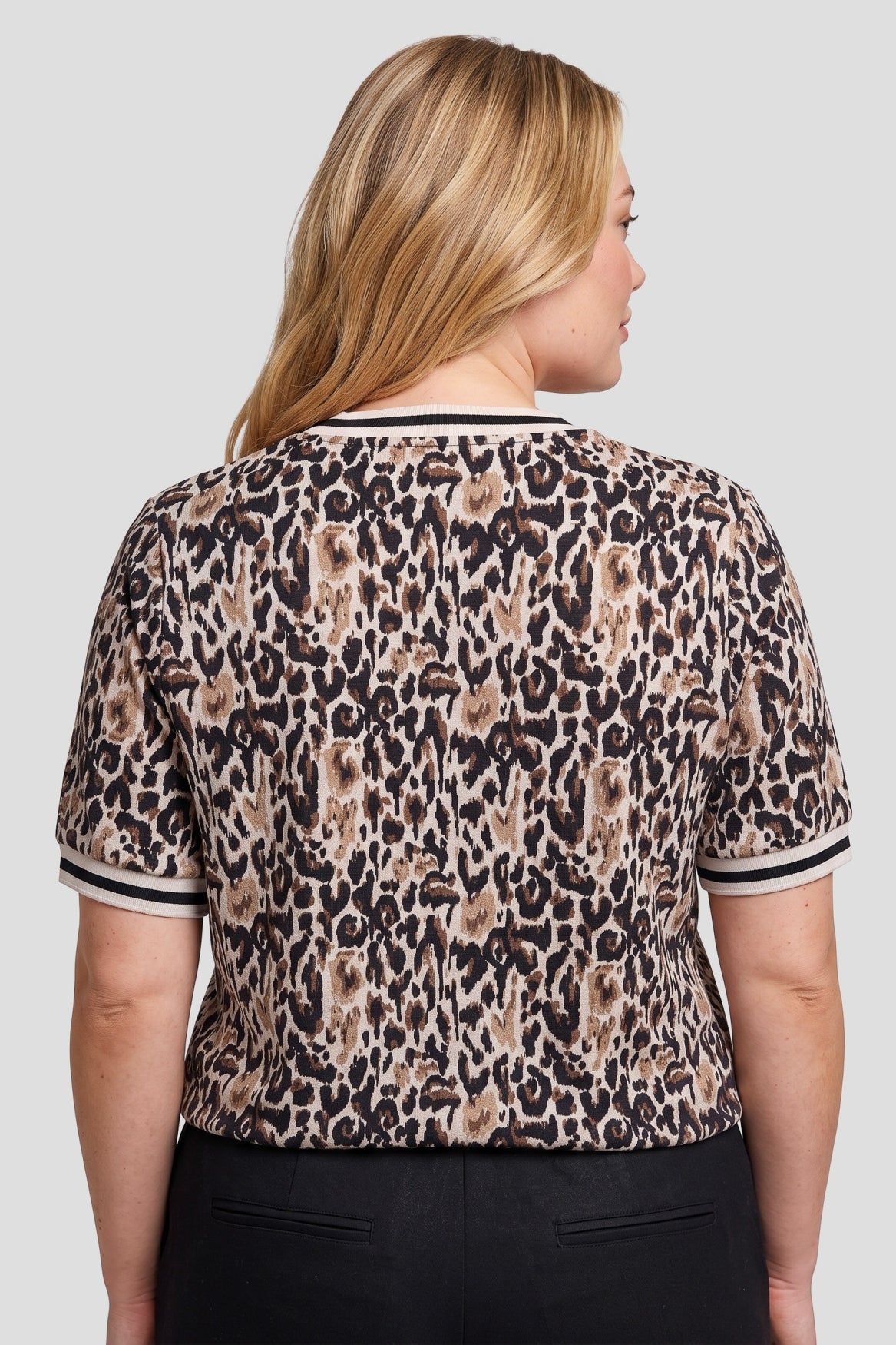 Exxcellent Camille top Bruin - OAK Fashion Noordwolde