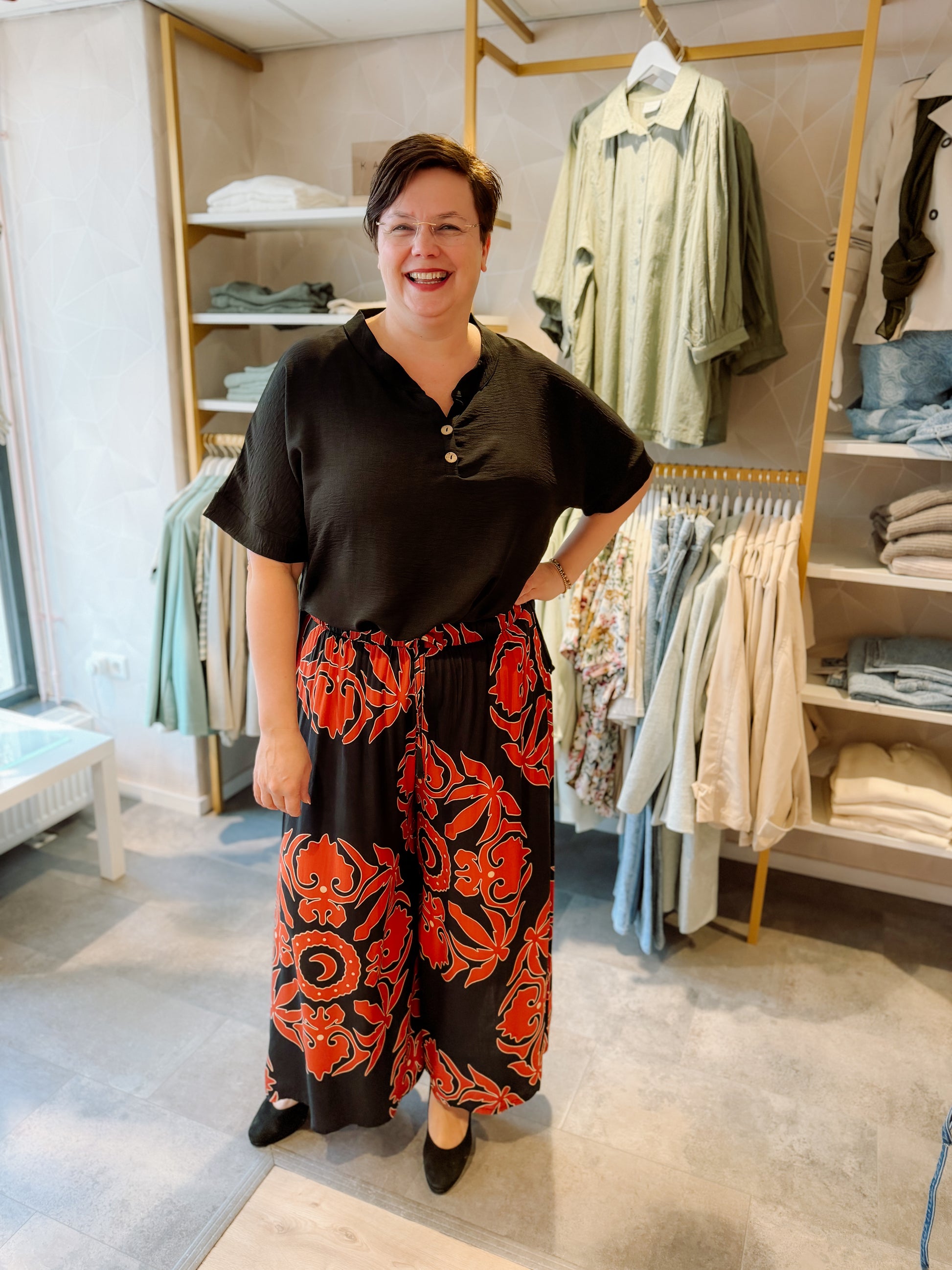 Curviss Pantalon Cindy Zwart - OAK Fashion Noordwolde