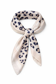 Oak Sjaal Satijn Wild Love Bruin - OAK Fashion Noordwolde