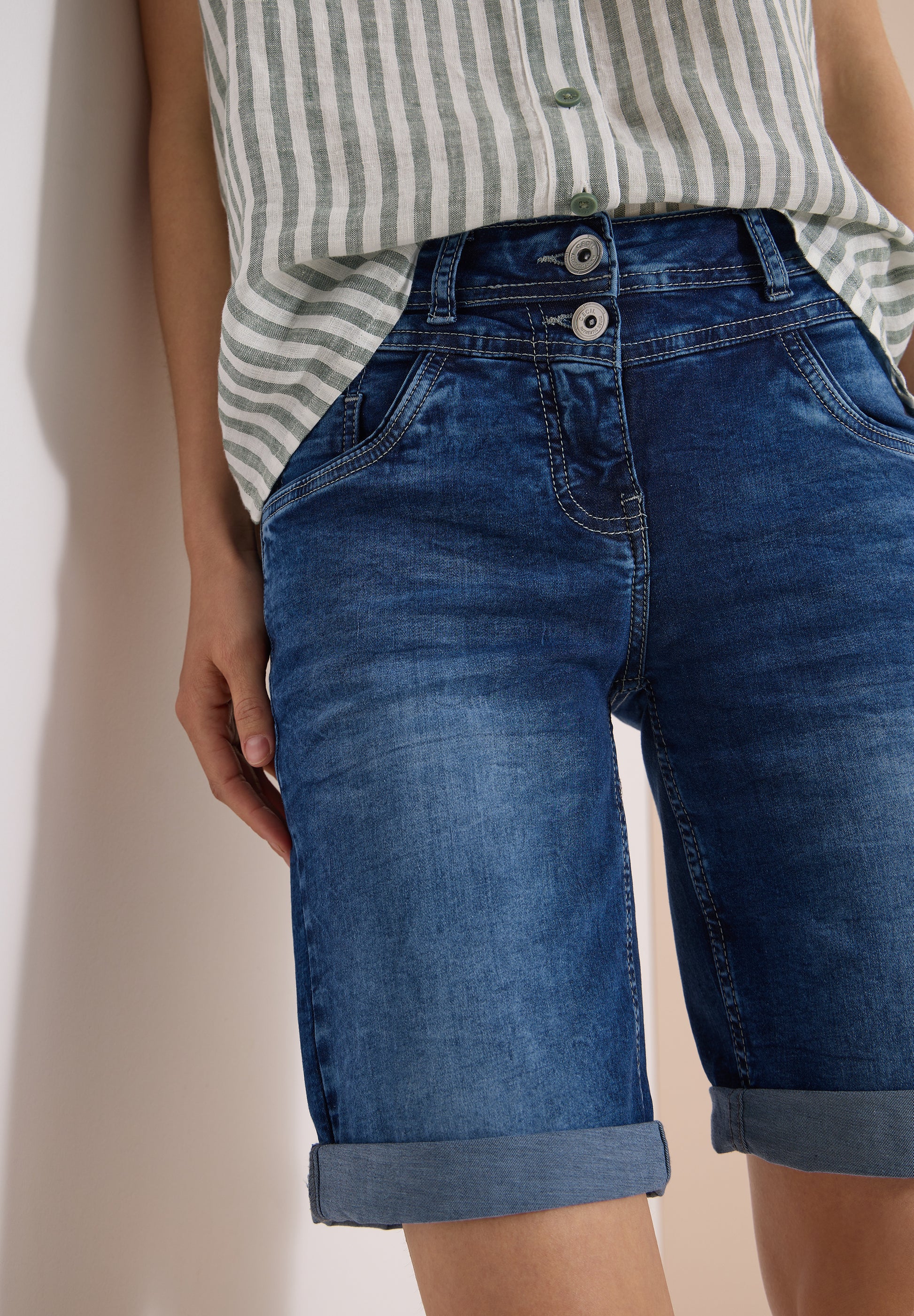 Cecil Short Scarlett Blauw - OAK Fashion Noordwolde