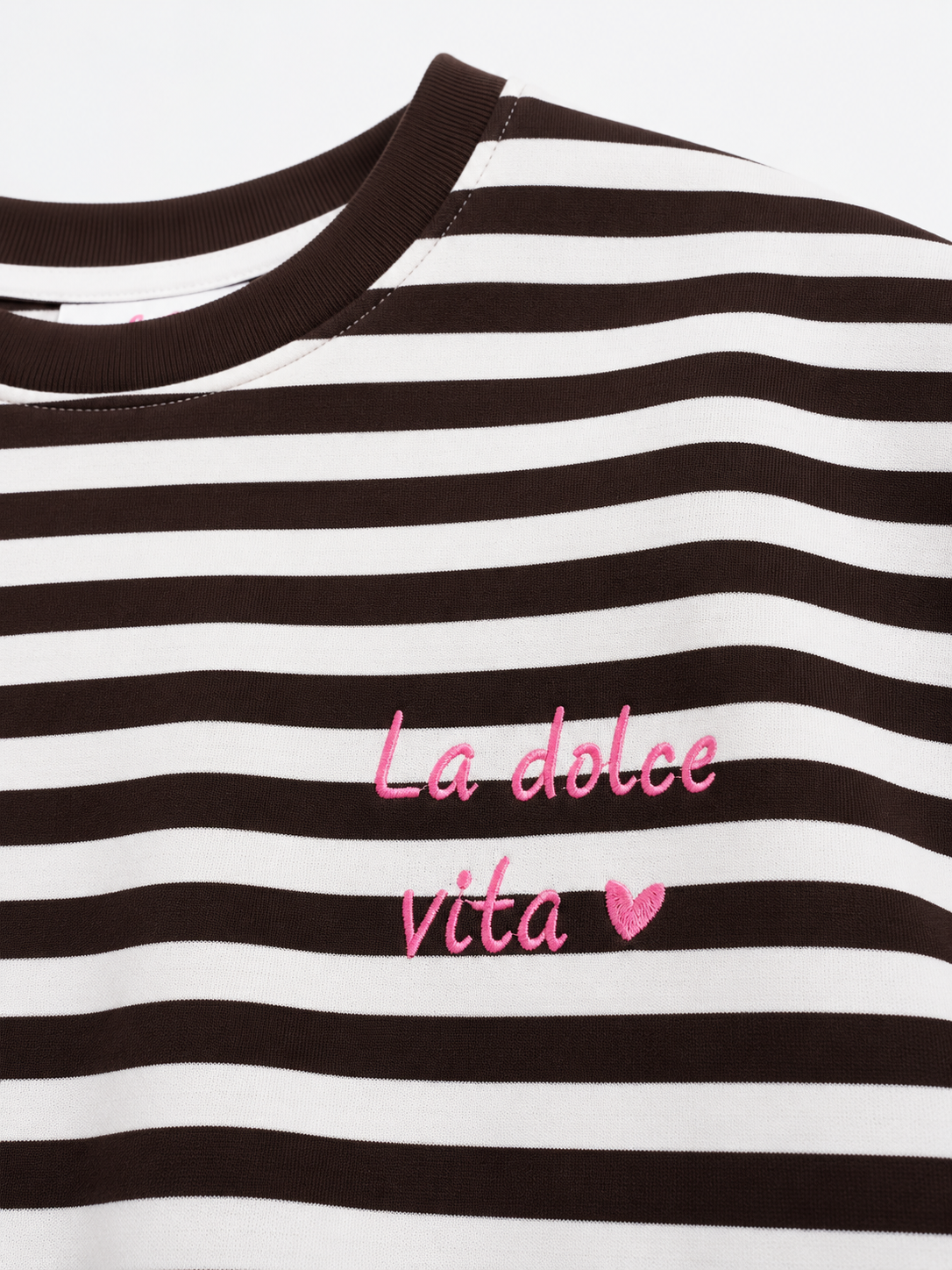 Oak T-shirt Streep La Dolce Vita Bruin - OAK Fashion Noordwolde