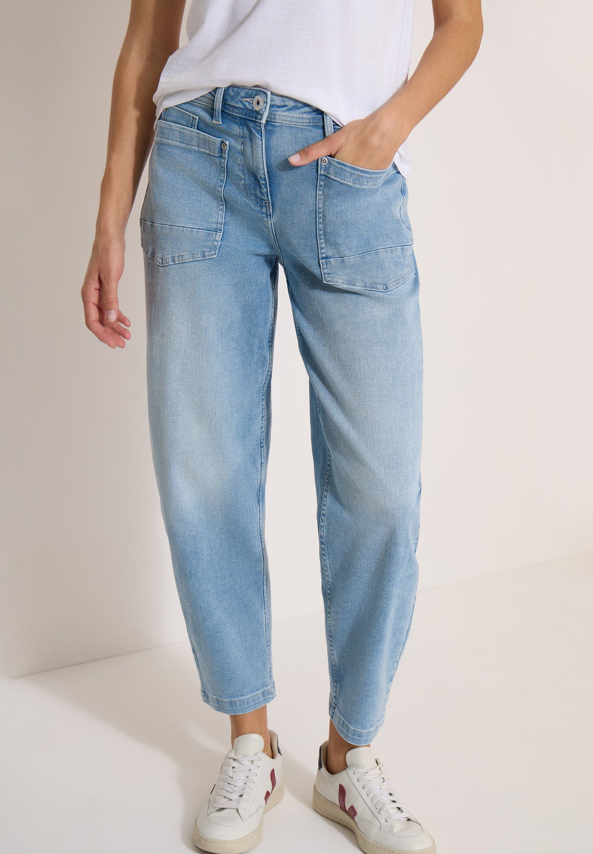 Cecil Barrel Jeans Scarlett Denim - Light Blue Denim - OAK Fashion Noordwolde