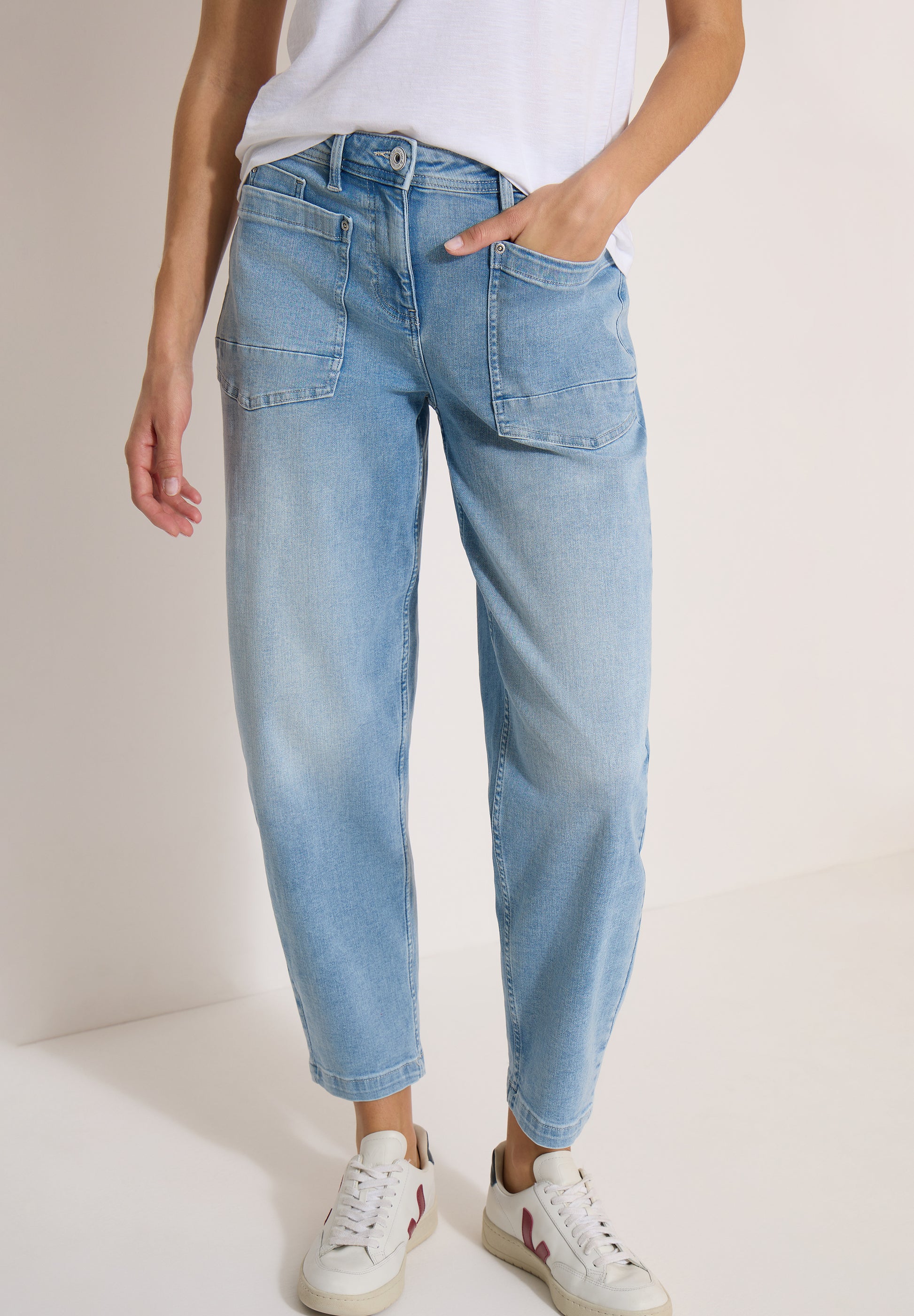 Cecil Barrel Jeans Scarlett Denim - Light Blue Denim - OAK Fashion Noordwolde