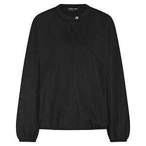 20250905094900_3334583_BelenL273752859blackfront.jpg